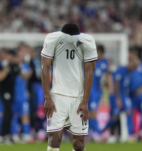 开云APP-林良锋：球不好看又如何，索斯盖特依旧选区鬼才